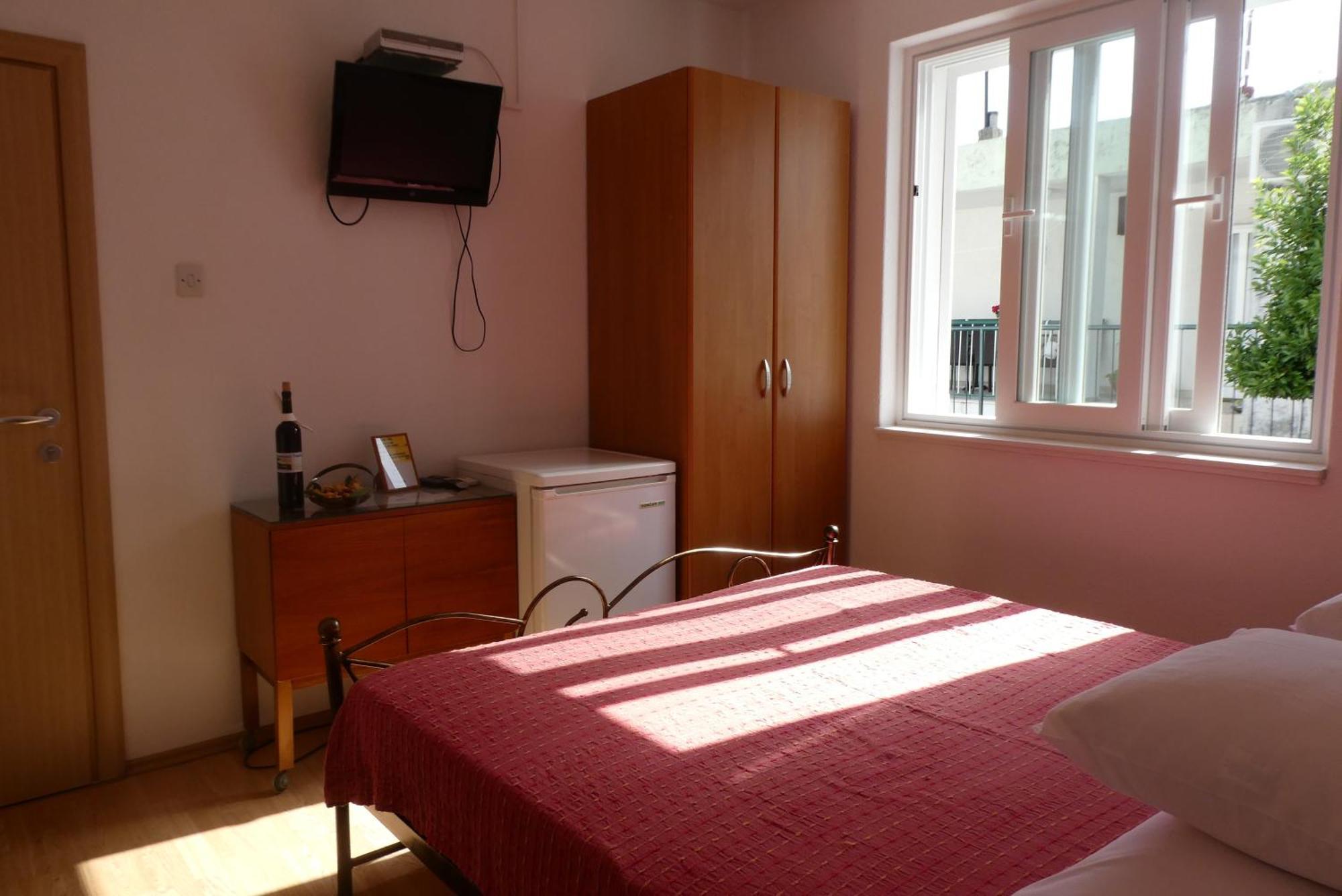 Apartments And Rooms With Parking Space Tucepi, Makarska - 6901 Szoba fotó